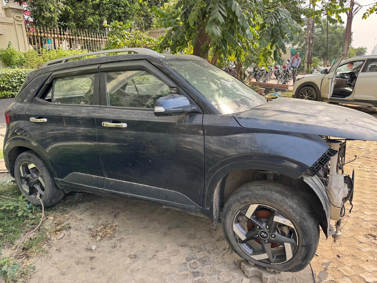 HYUNDAI  VENUE 1.0 TURBO