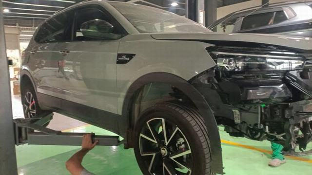 Skoda KUSHAQ MONTE CARLO 1.0 TSI AT