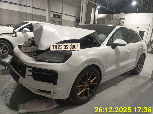 PORSCHE Cayenne Coupe