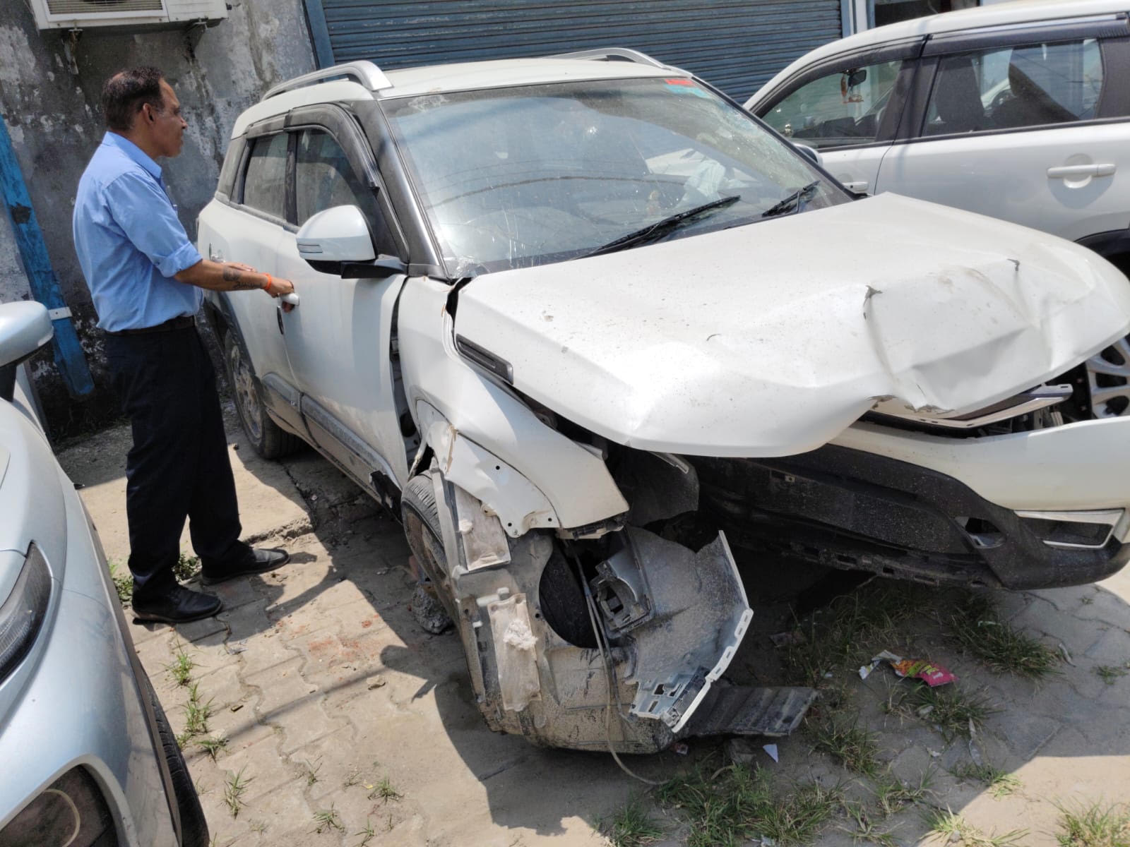 MARUTI BREZZA ZXI