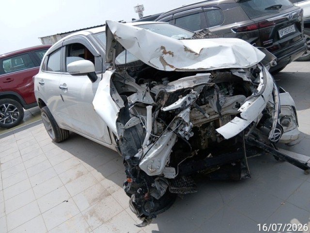 TOYOTA Glanza