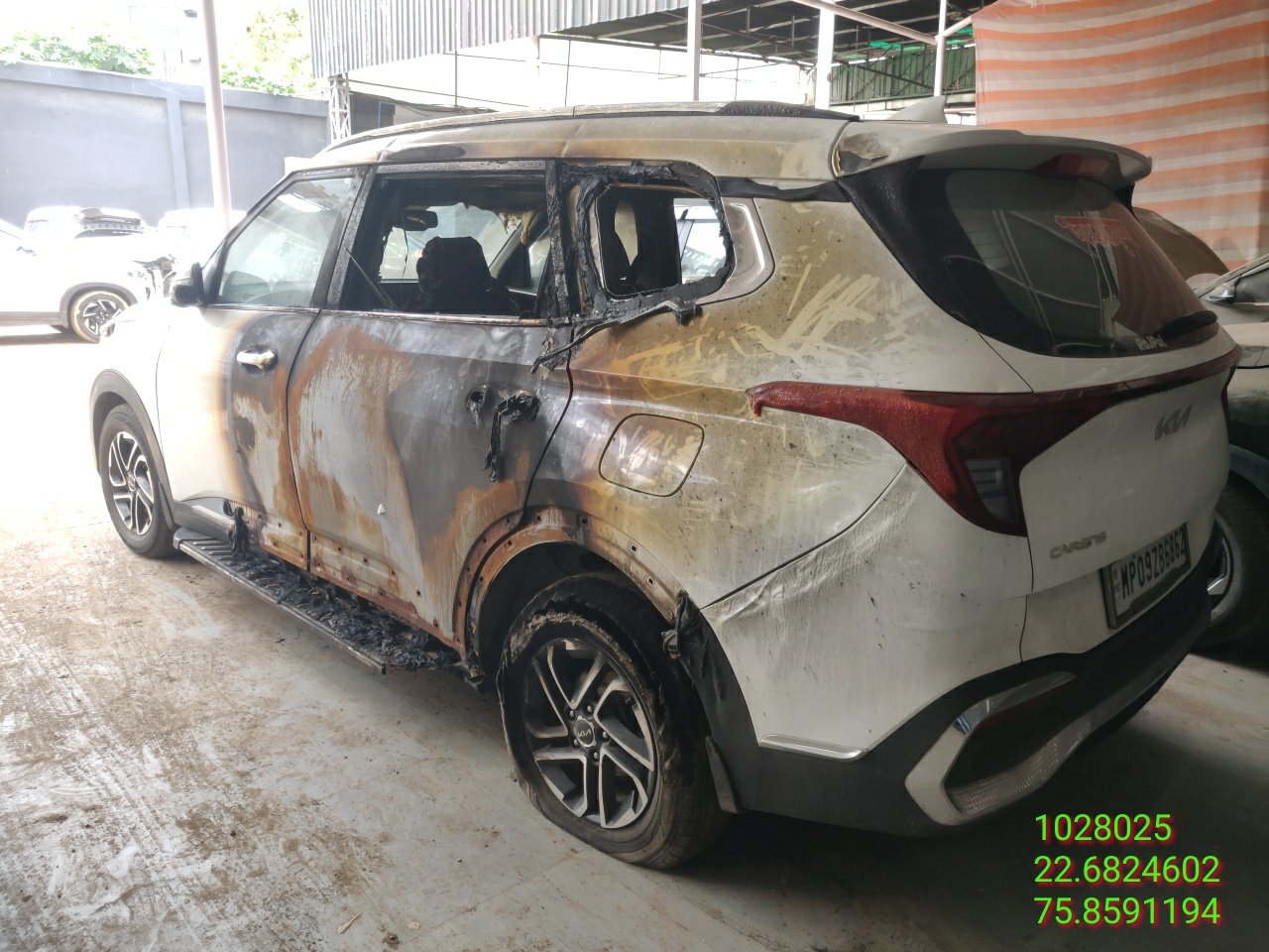 KIA MOTORS CARENS D1.5 LUXURY PLUS 7 STR