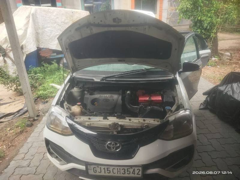 TOYOTA ETIOS LIVA VD