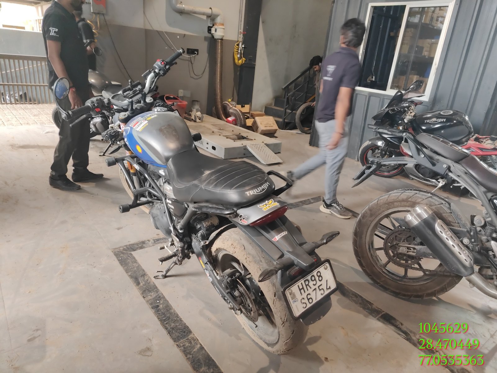 TRIUMPH SPEED 400
