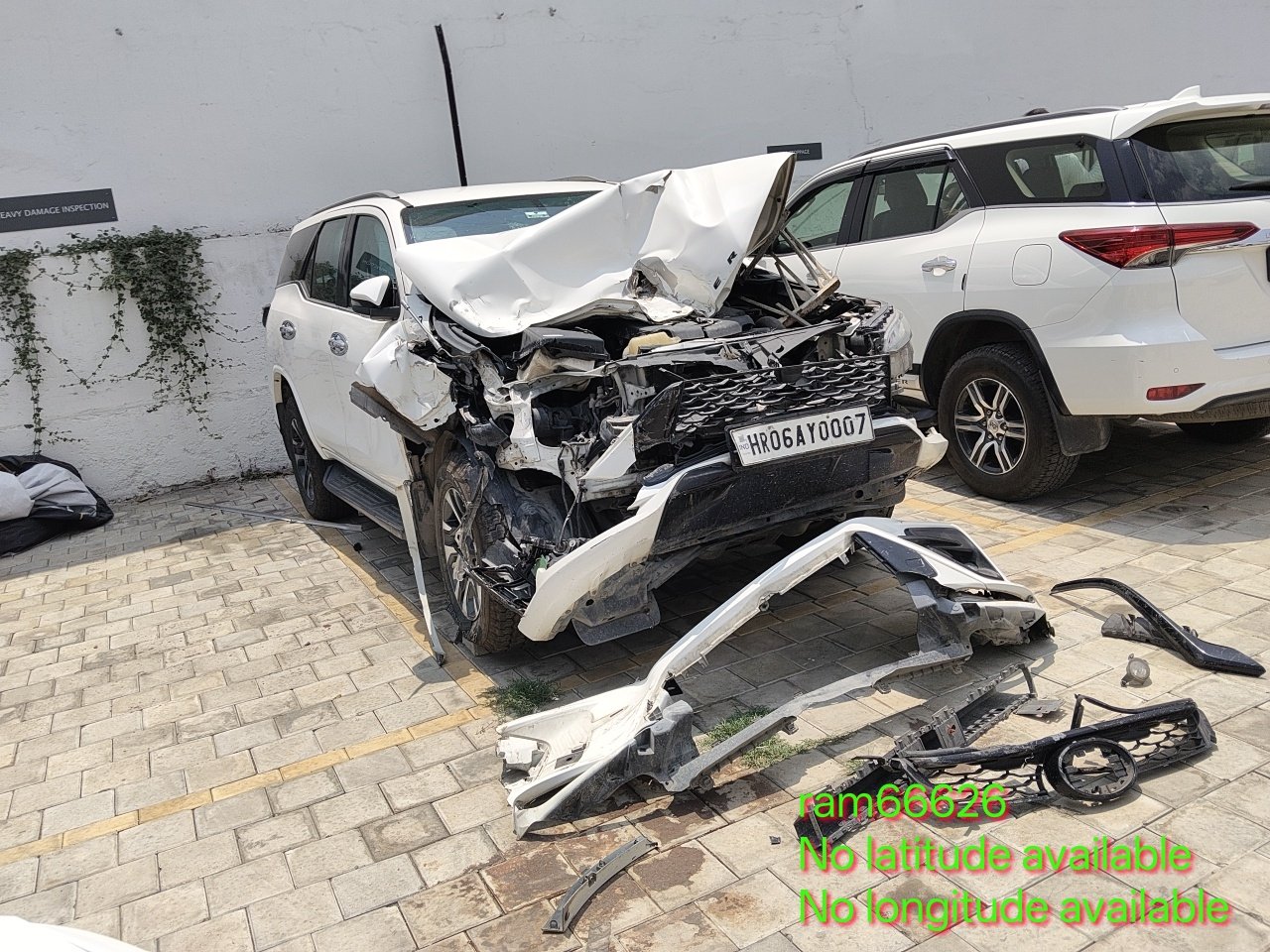 TOYOTA FORTUNER 2.8 2WD AT