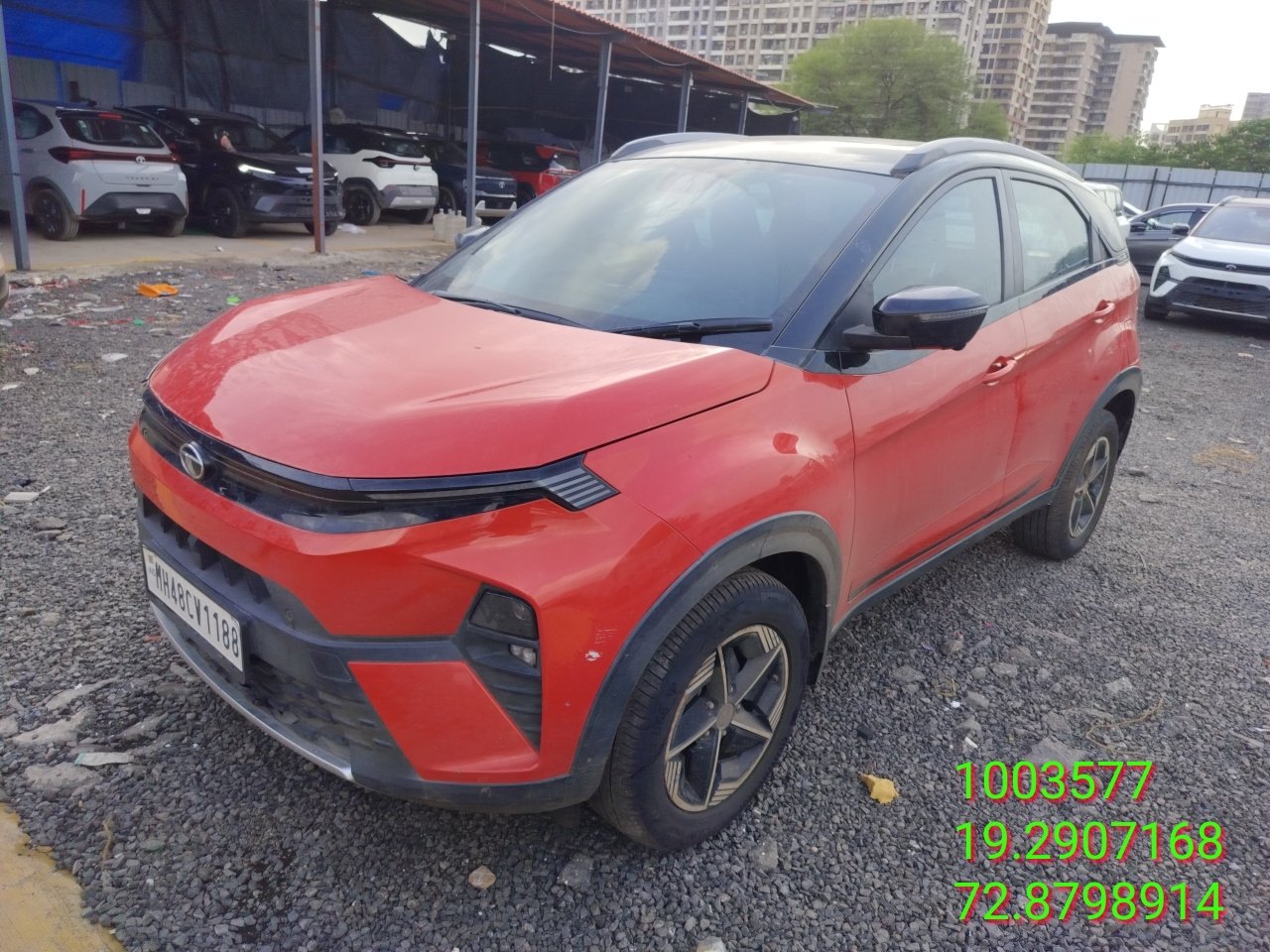 TATA MOTORS NEXON 1.5 FEARLESS PLUS S DT DIESEL