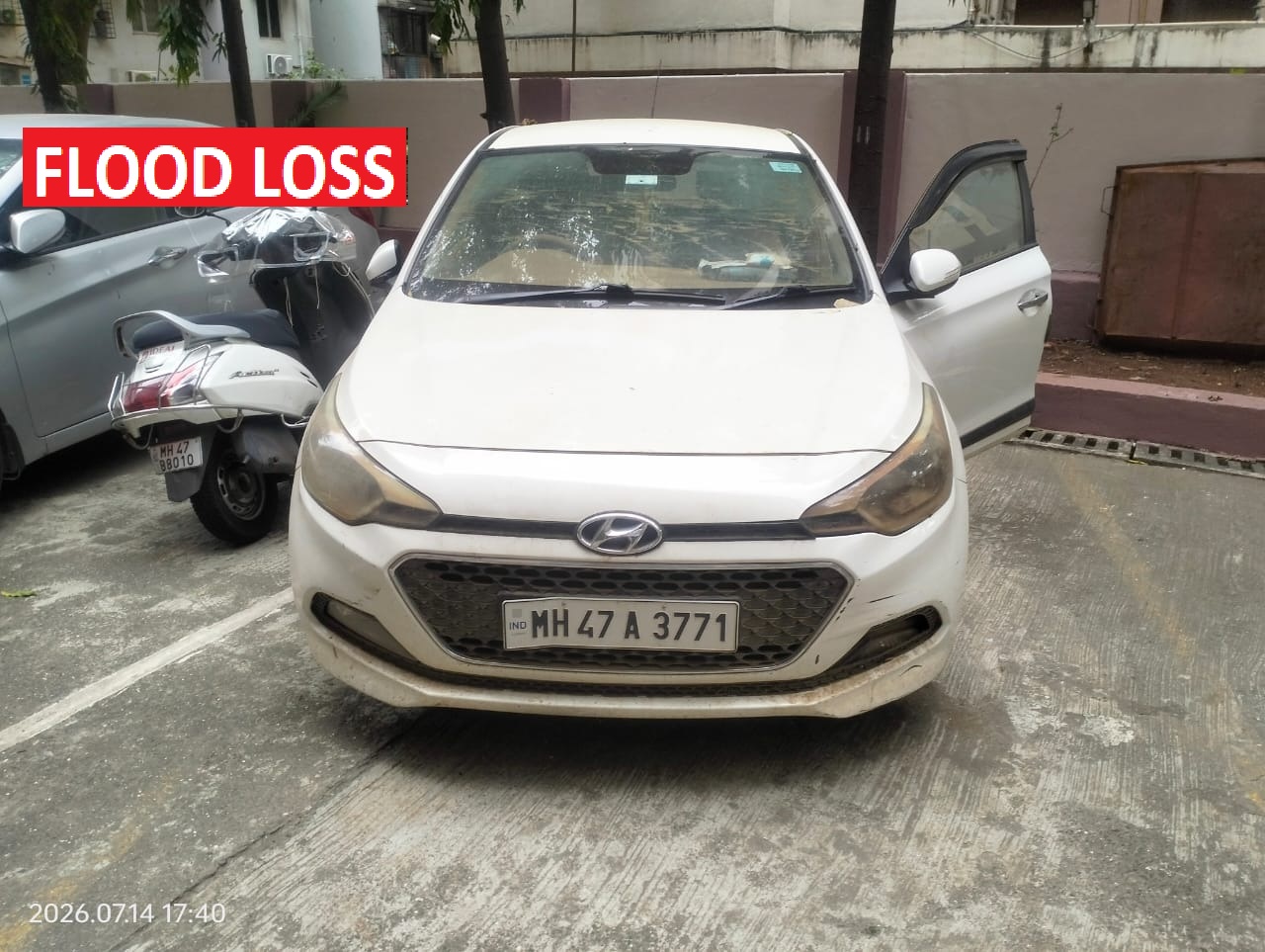 HYUNDAI I20 SPORTZ