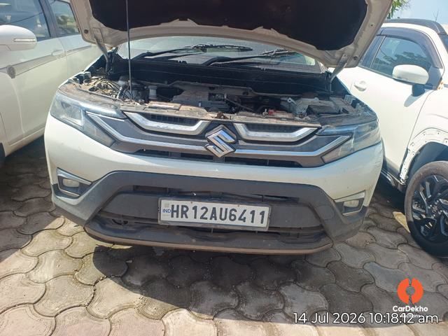Maruti Suzuki Brezza LXI