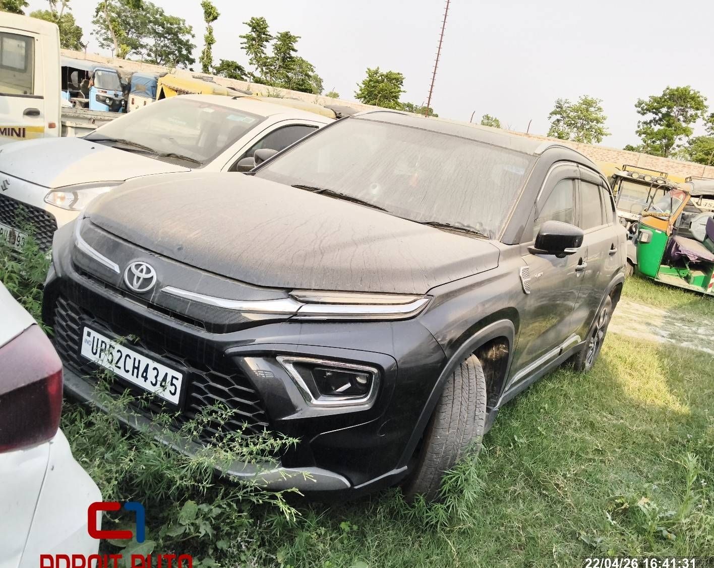 BANK RECOVERED - Toyota Hyryder V HY AT