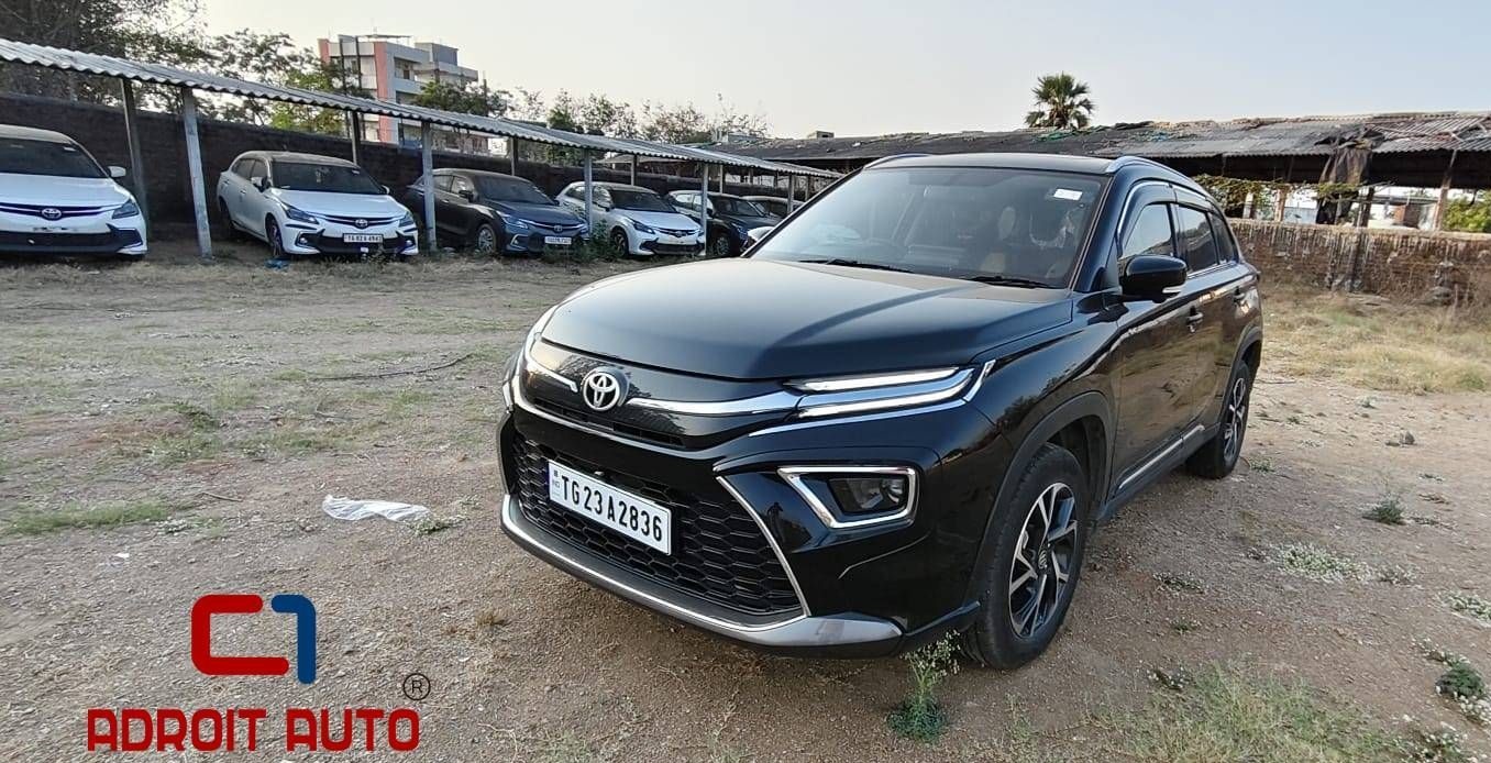 BANK RECOVERED - Toyota Hyryder V HY AT
