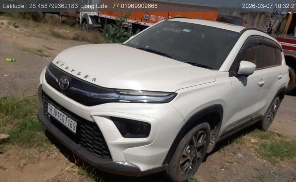 BANK RECOVERED - Toyota Hyryder V AWD MT