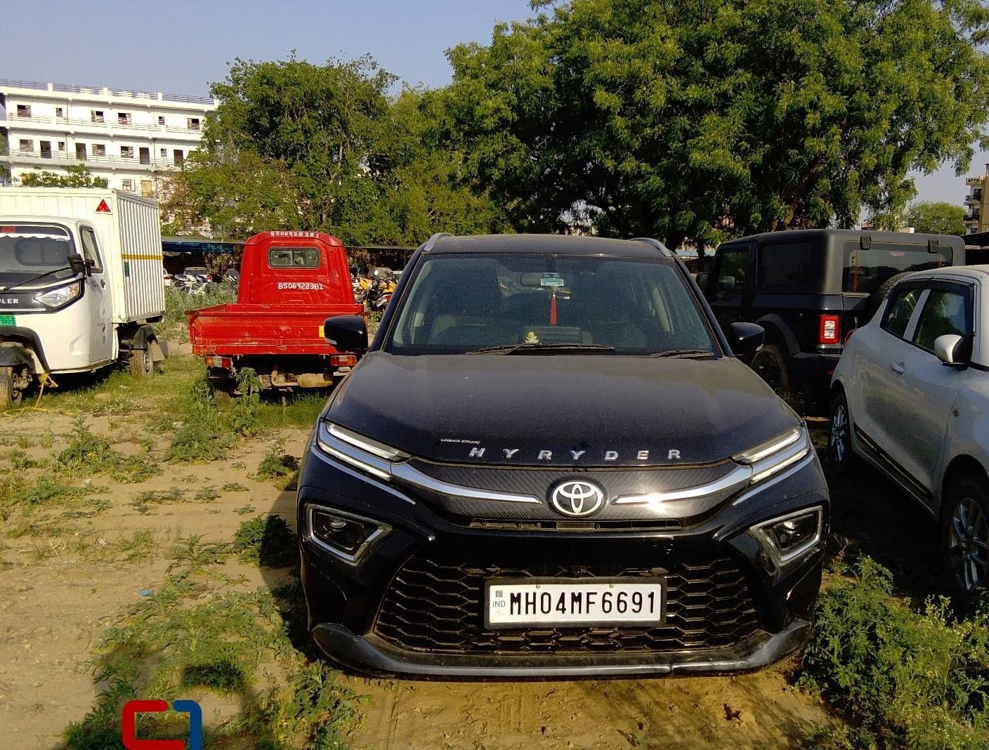 BANK RECOVERED - Toyota Hyryder V HY AT