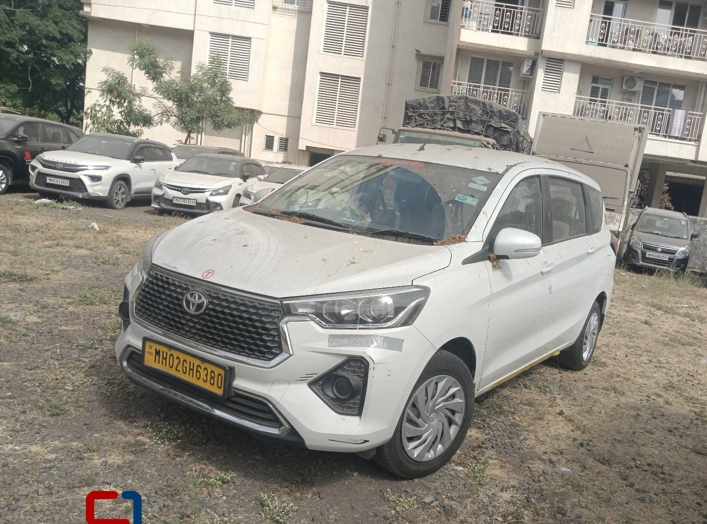 BANK RECOVERED - Toyota Rumion S MT